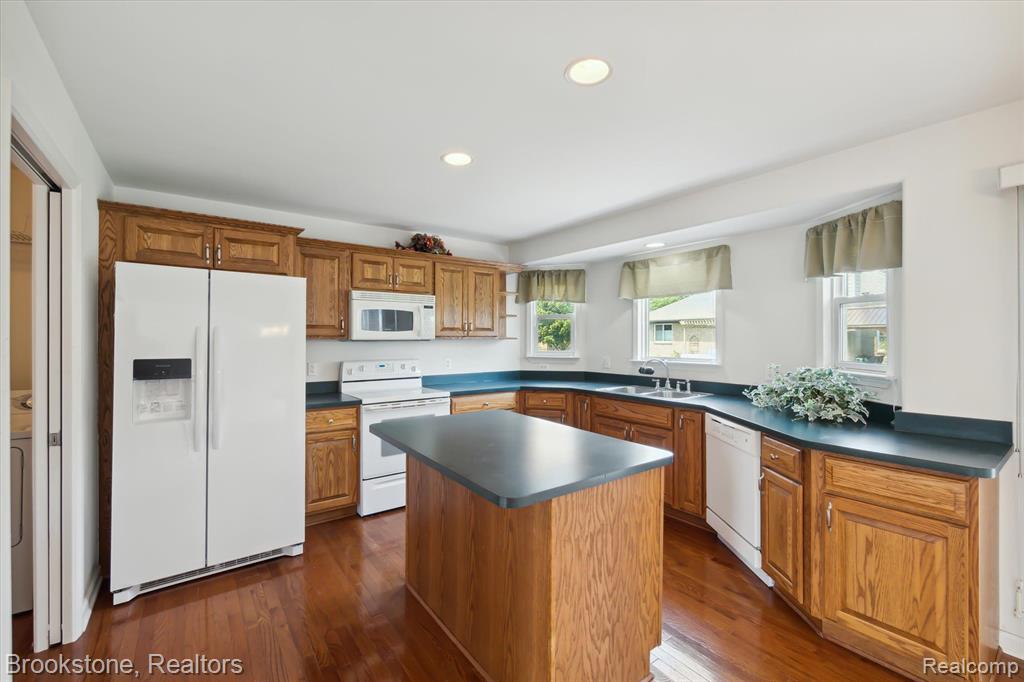 53329 SHAWN Drive, Chesterfield, MI 48047 — Photo 20