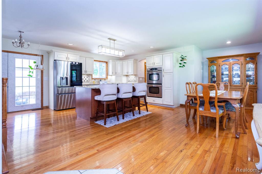 6345 Lanman Drive, Waterford, MI 48329 — Photo 5