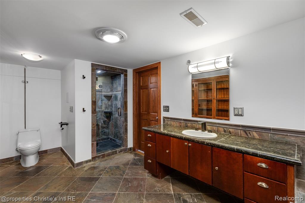 1395 Antietam Avenue, 39, Detroit, MI 48207 — Photo 27