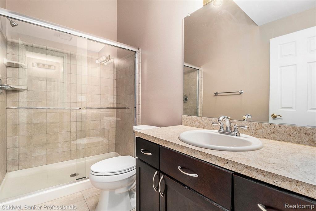 7360 MEADOWRIDGE Drive, West Bloomfield, MI — Photo 19