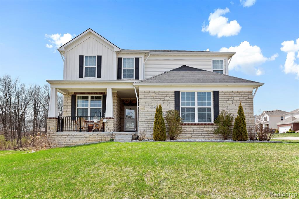 30095 BRAEBURN, New Hudson, MI 48165