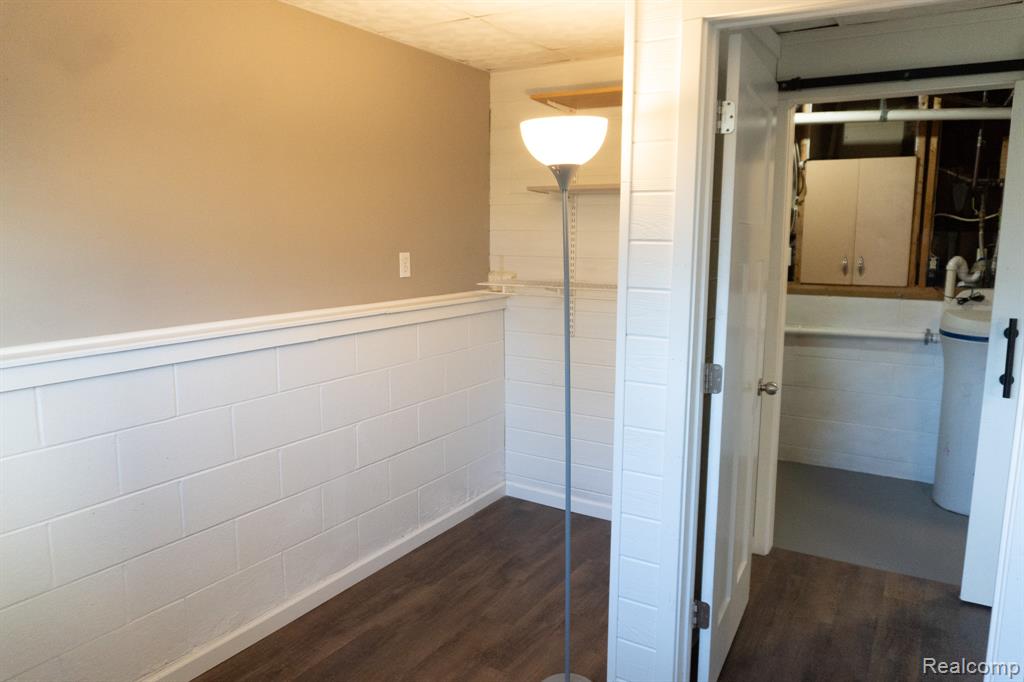 400 W MAIN Street, Durand, MI 48429 — Photo 30