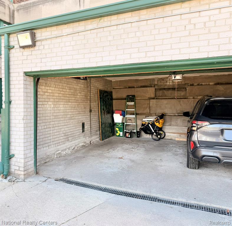 8120 E Jefferson Ave E Jefferson Avenue, 7E, Detroit, MI 48214 — Photo 42