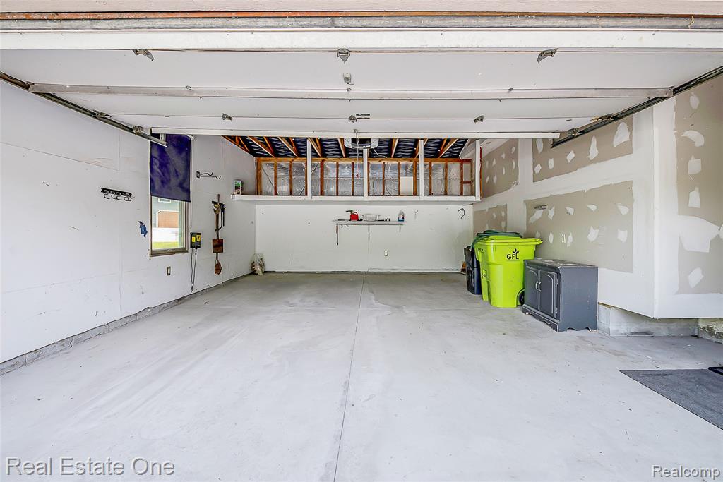 8402 Scotia, Pinckney, MI 48169 — Photo 41