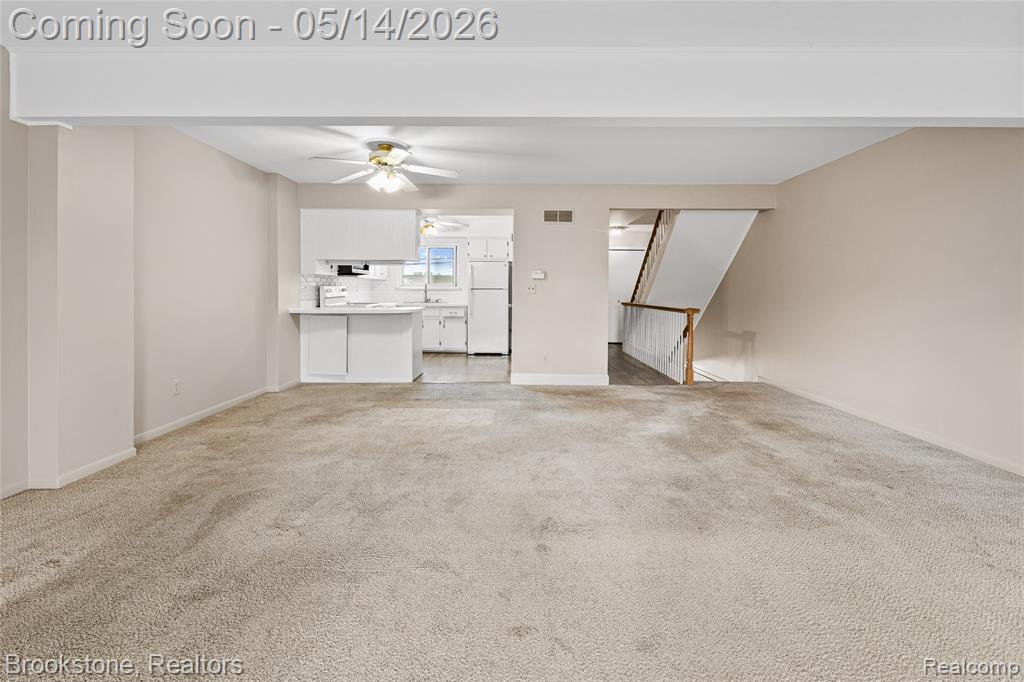819 Kirts Boulevard, Troy, MI 48084 — Photo 8
