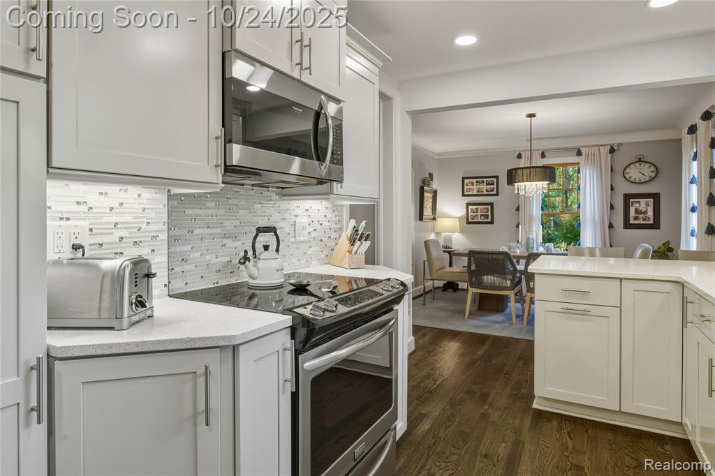 8094 Huntington Road, Huntington Woods, MI — Photo 11
