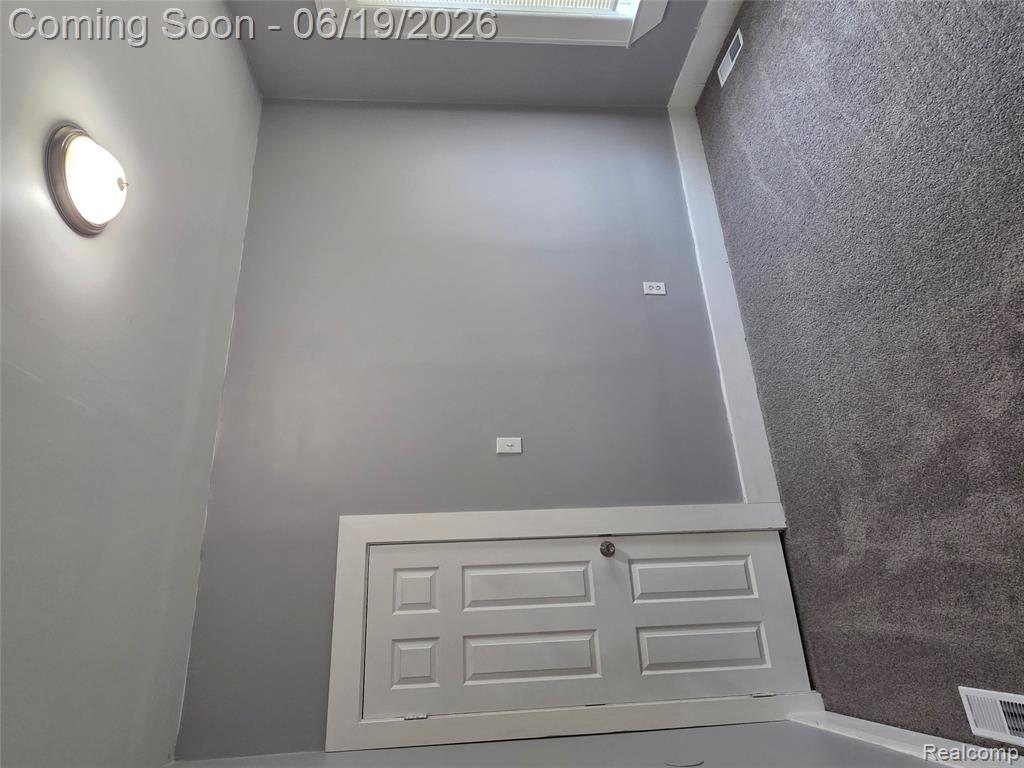 1998 E Grand Boulevard, Detroit, MI 48211 — Photo 23