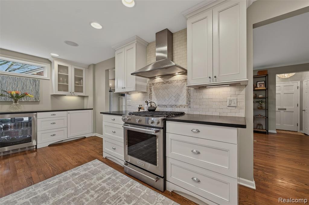 16265 Locherbie Avenue, Beverly Hills, MI 48025 — Photo 10