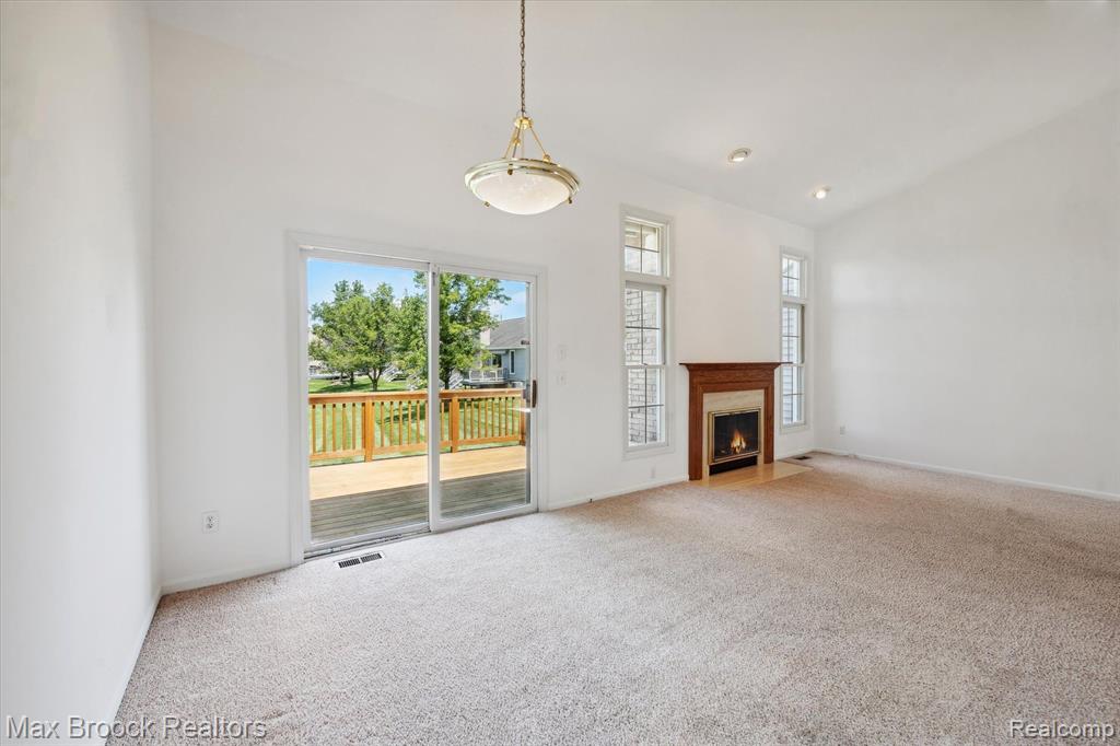 7364 GREEN MEADOW Lane, Canton, MI 48187 — Photo 23