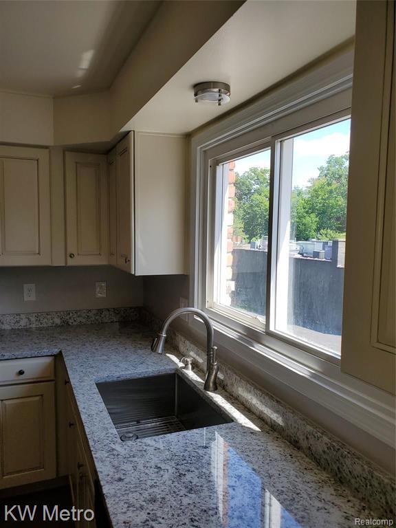 553 N OLD WOODWARD Avenue, Birmingham, MI 48009 — Photo 7