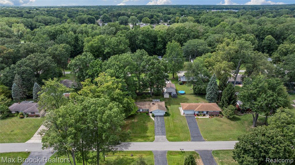 8071 Comanche Trail, Temperance, MI 48182 — Photo 28