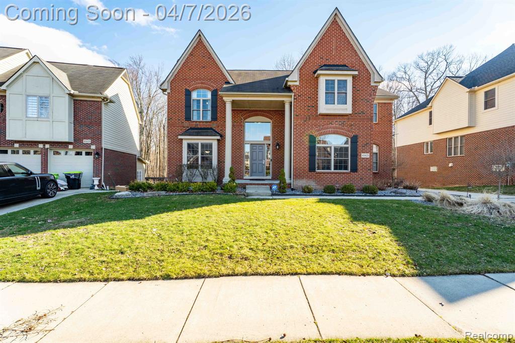 41625 Steinbeck Glen, Novi, MI 48377 — front exterior