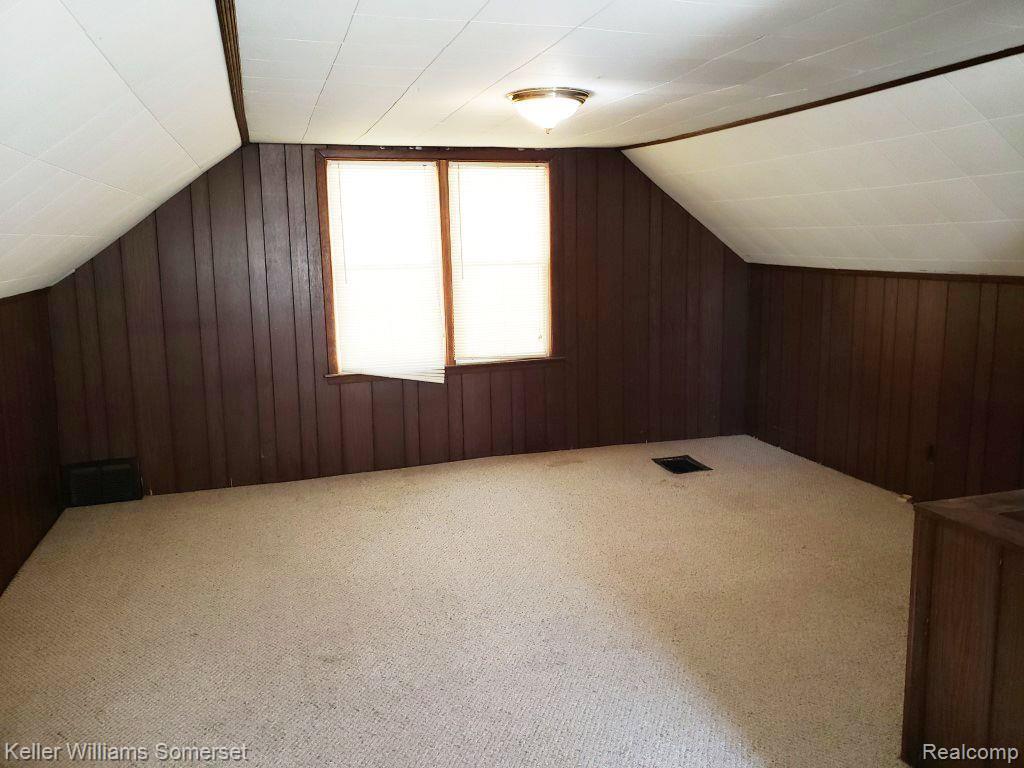 622 E 12 MILE Road, Royal Oak, MI 48073 — Photo 26