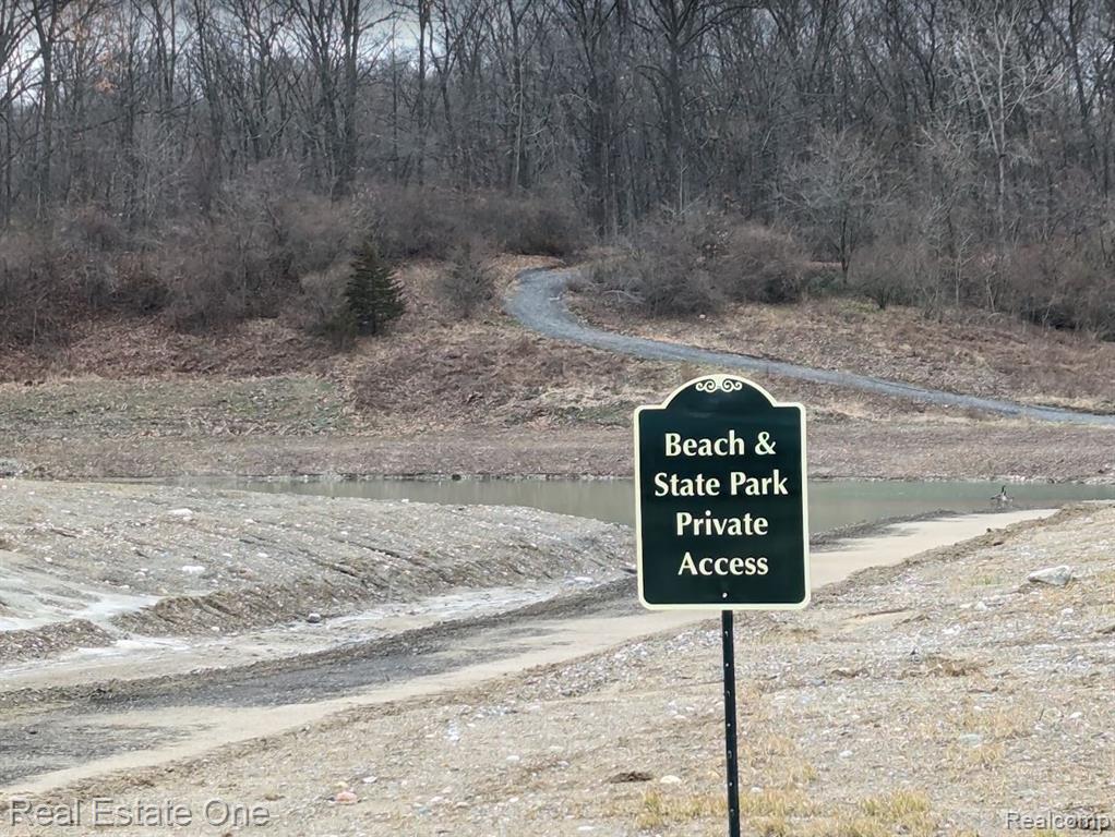 6 Park Ridge Road, White Lake, MI — Photo 16