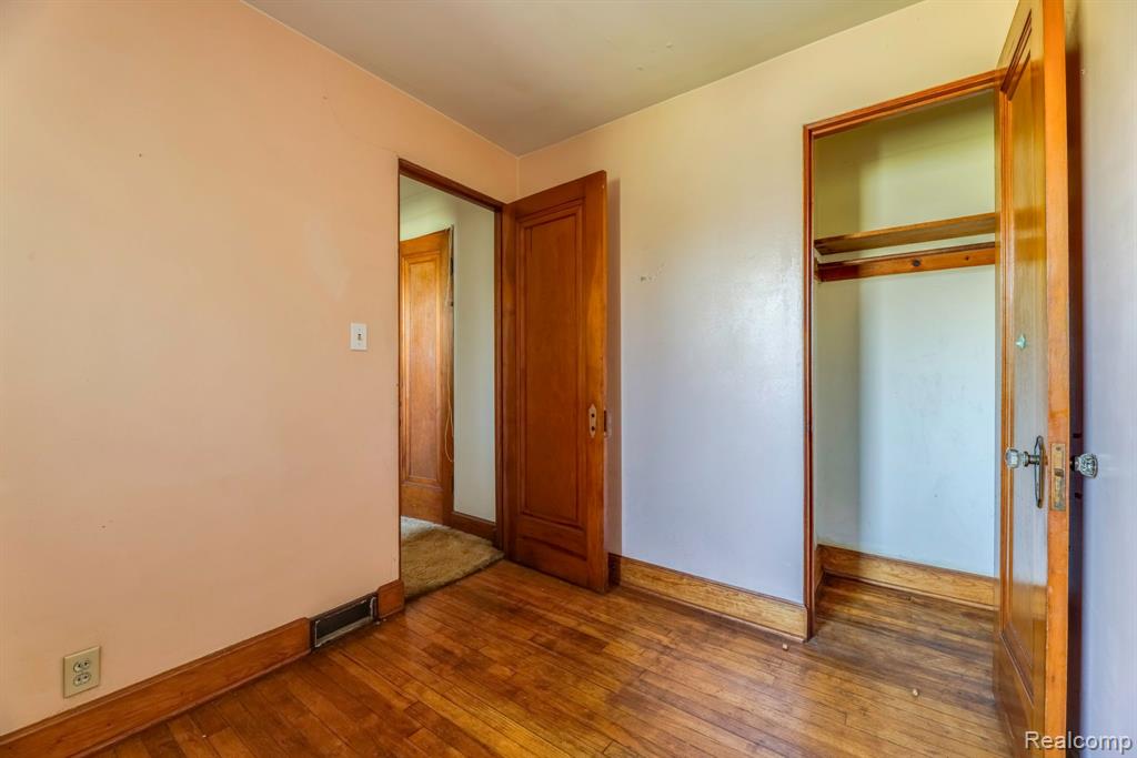 936 COLORADO Street, Marysville, MI 48040 — Photo 15