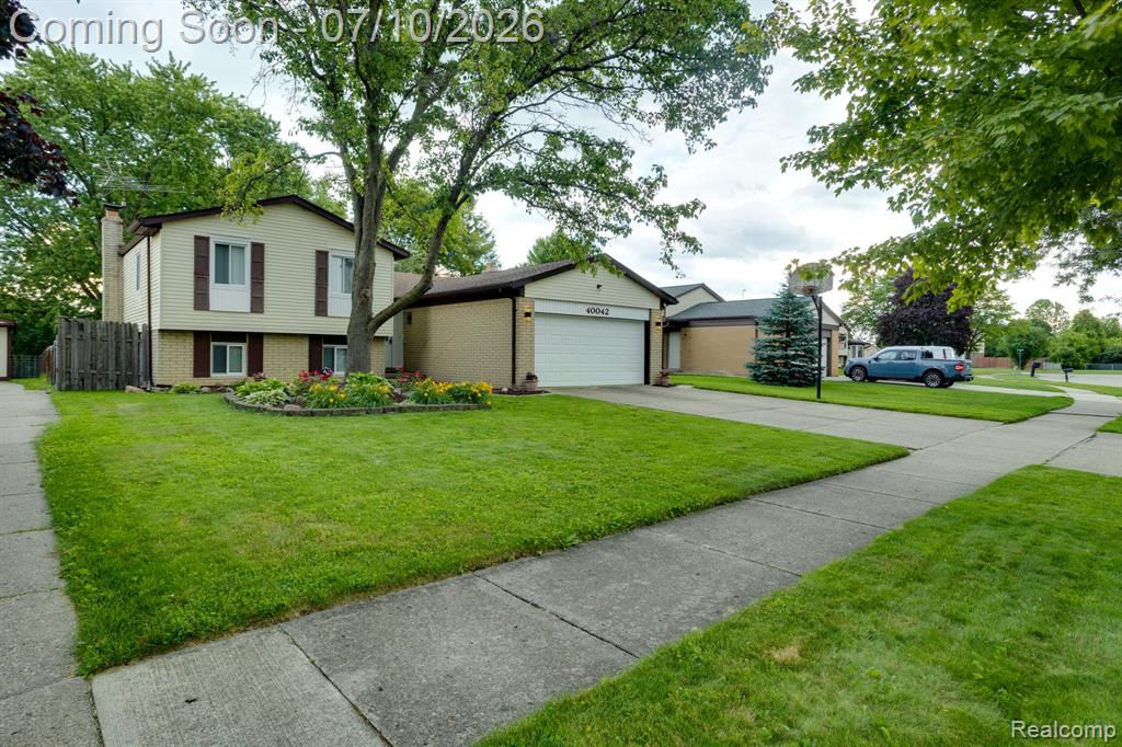 40042 Stimpson Drive, Sterling Heights, MI 48310 — Photo 2