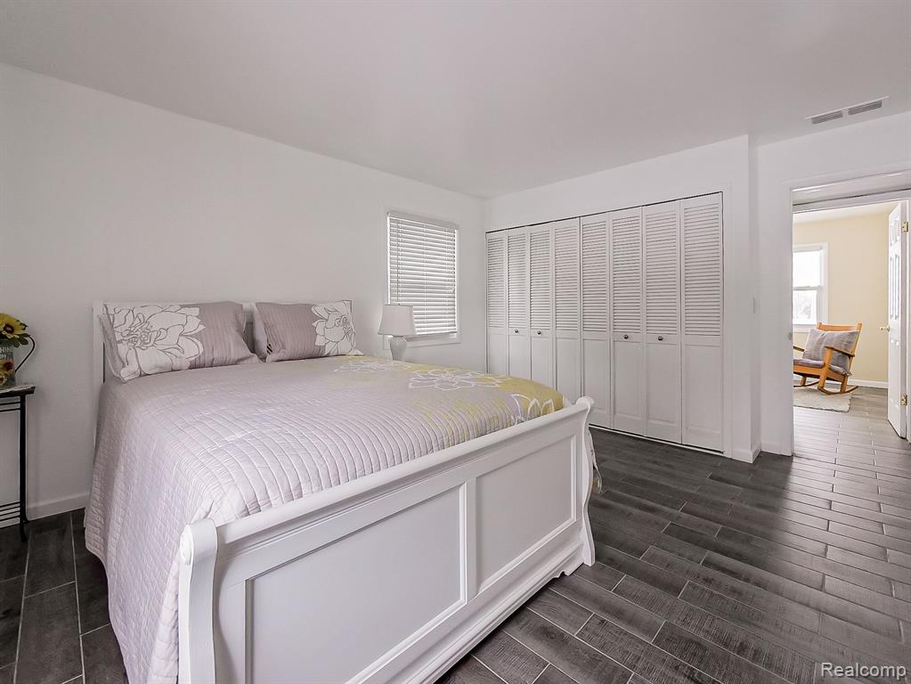 4610 BUTLER Drive, Troy, MI 48085 — Photo 13