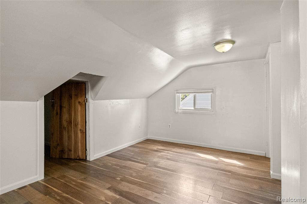 5061 Curtis Street, Dearborn, MI 48126 — Photo 19