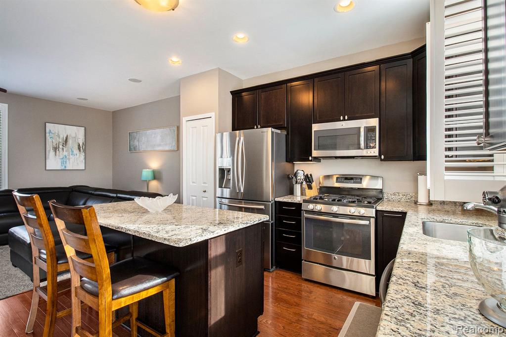 28463 TRACI TRAIL, Novi, MI 48377 — Photo 12