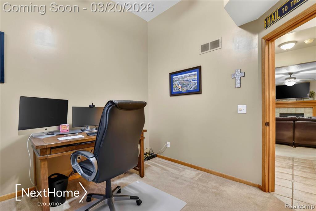 27078 Brookview Court, Flat Rock, MI 48134 — Photo 35