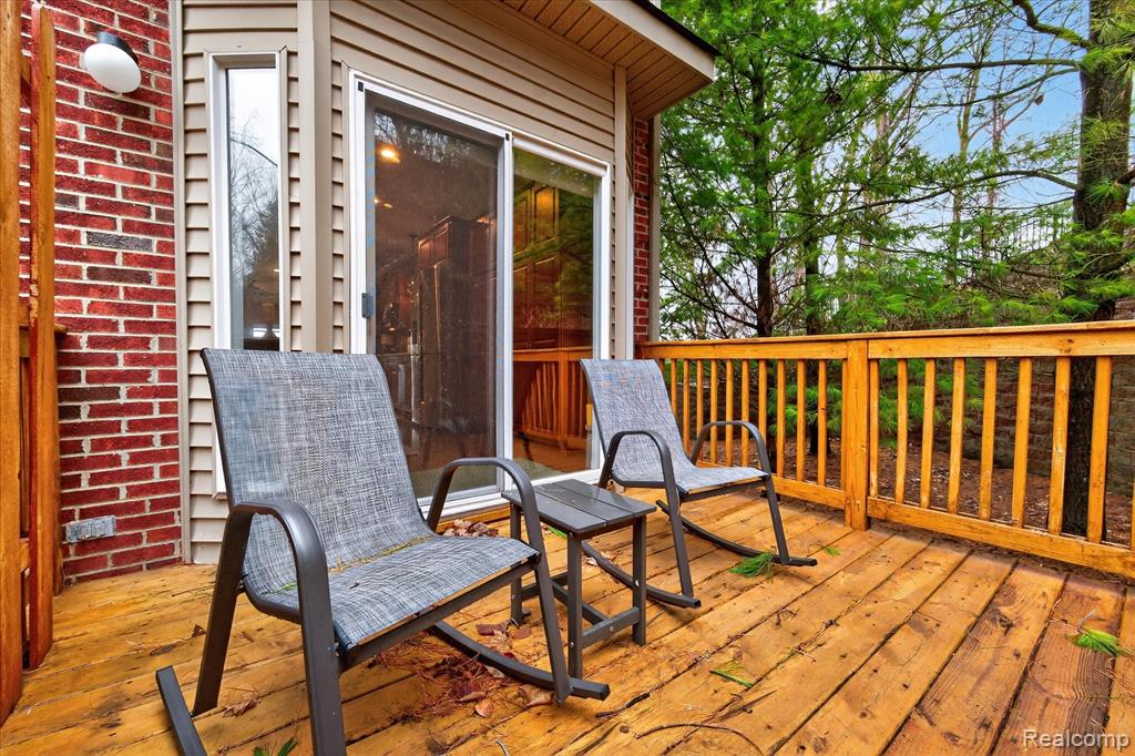 42488 Corlina Drive, Northville, MI 48167 — Photo 35