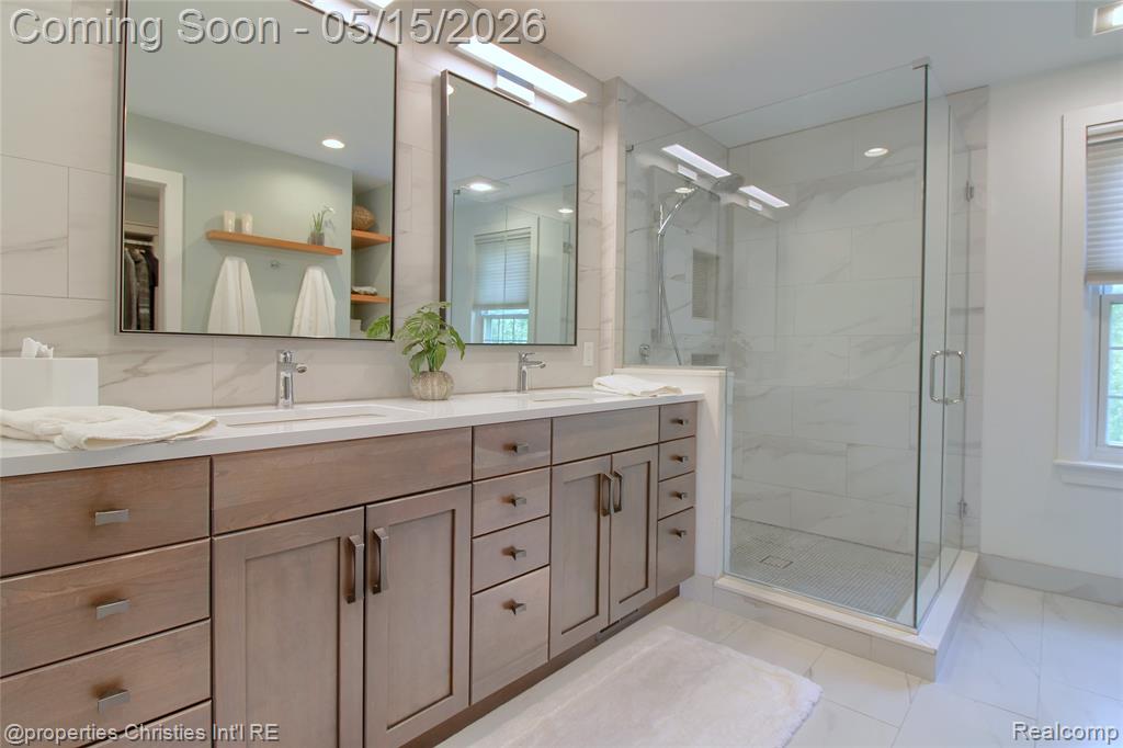 19727 Scenic Harbour Drive, Northville, MI 48167 — Photo 24