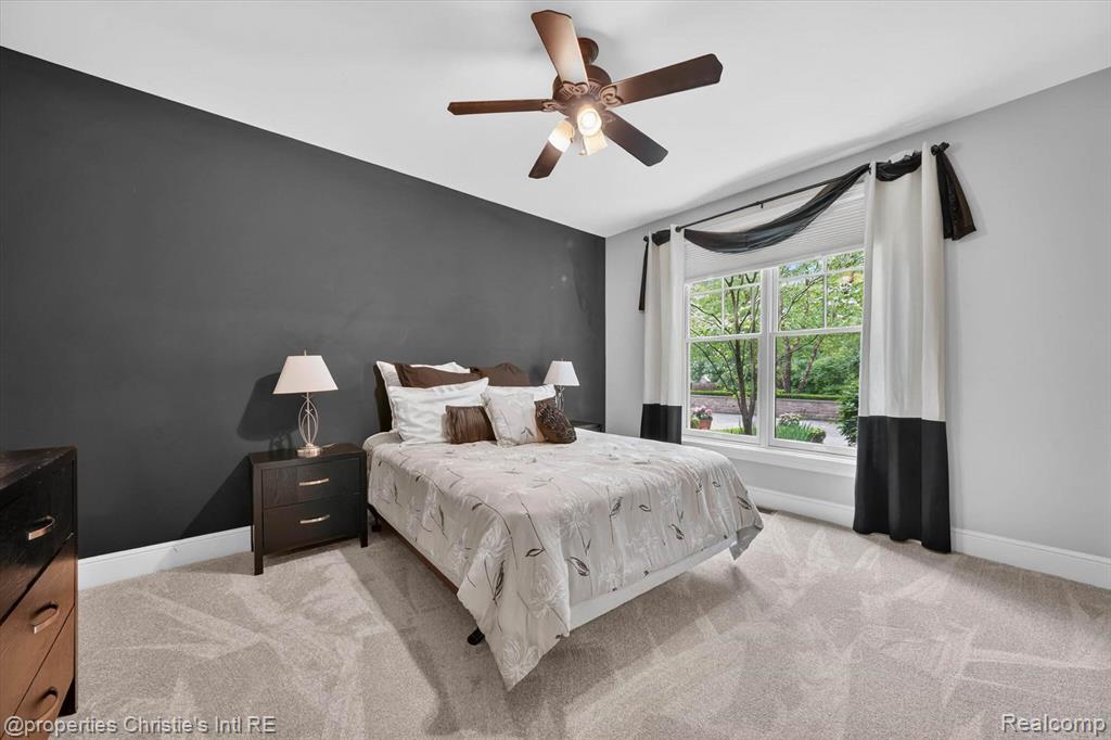 1330 Oxford Road, Beverly Hills, MI 48304 — Photo 32