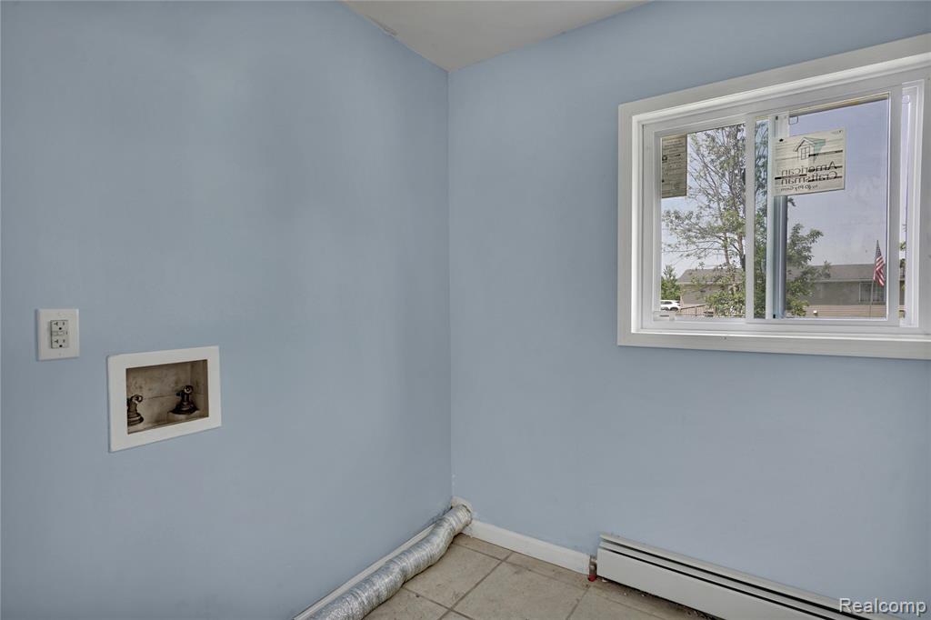 914 Chartier Street, Marine, MI — Photo 19