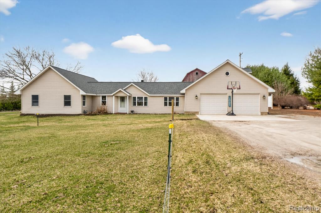 12760 Roepke Road, Gregory, MI 48137 — Photo 38