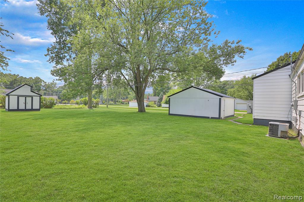 6936 Ryburn Street, Shelby Twp, MI 48317 — Photo 7