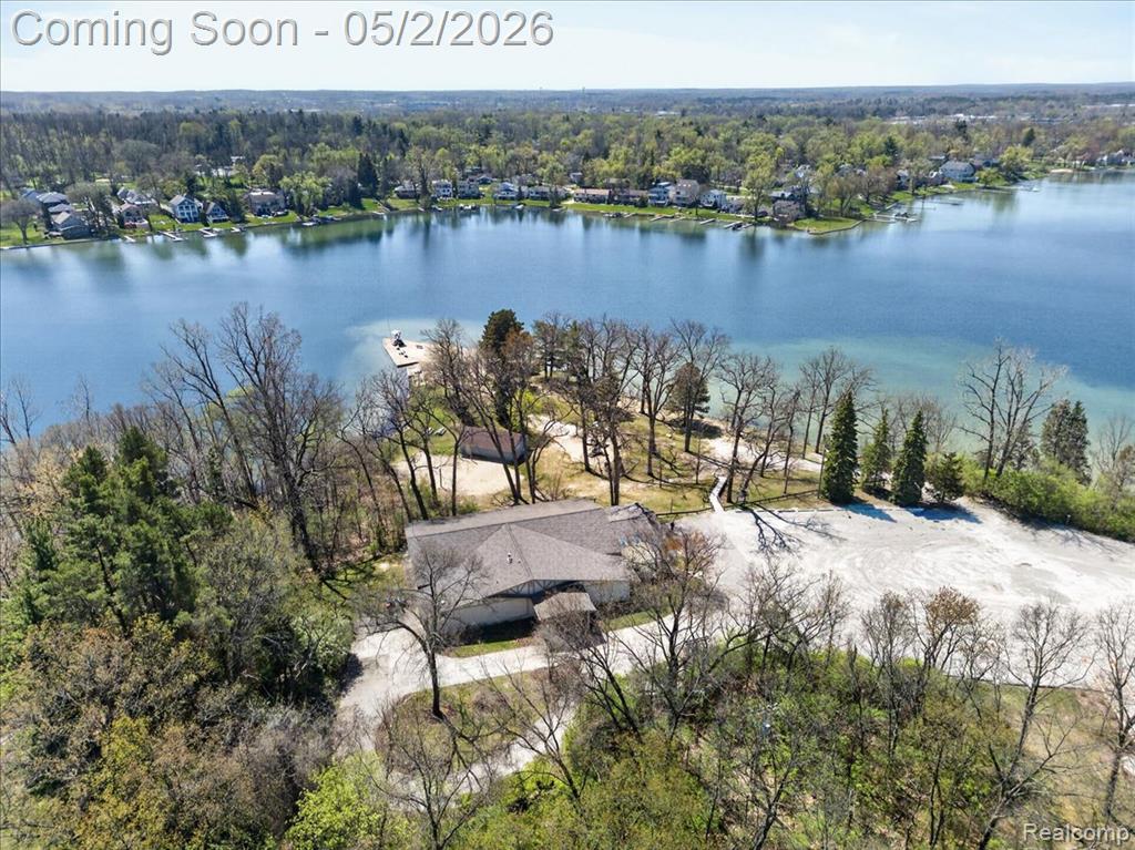7025 Cedarbank Drive, West Bloomfield, MI 48324 — Photo 37