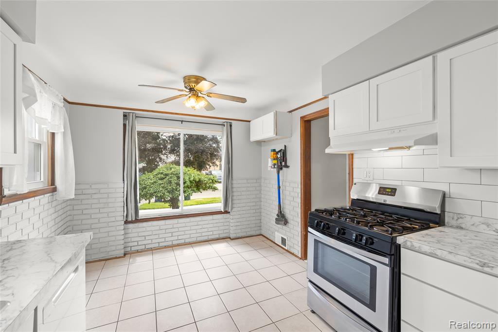 1946 Leblanc Street, Lincoln Park, MI 48146 — Photo 8