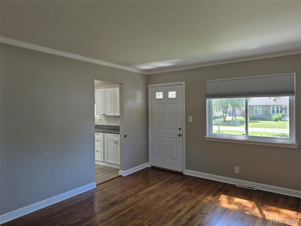 5364 Drayton Road, Clarkston, MI — Photo 7