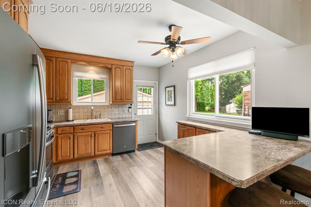 39738 Day Drive E, Clinton Twp, MI 48038 — Photo 14