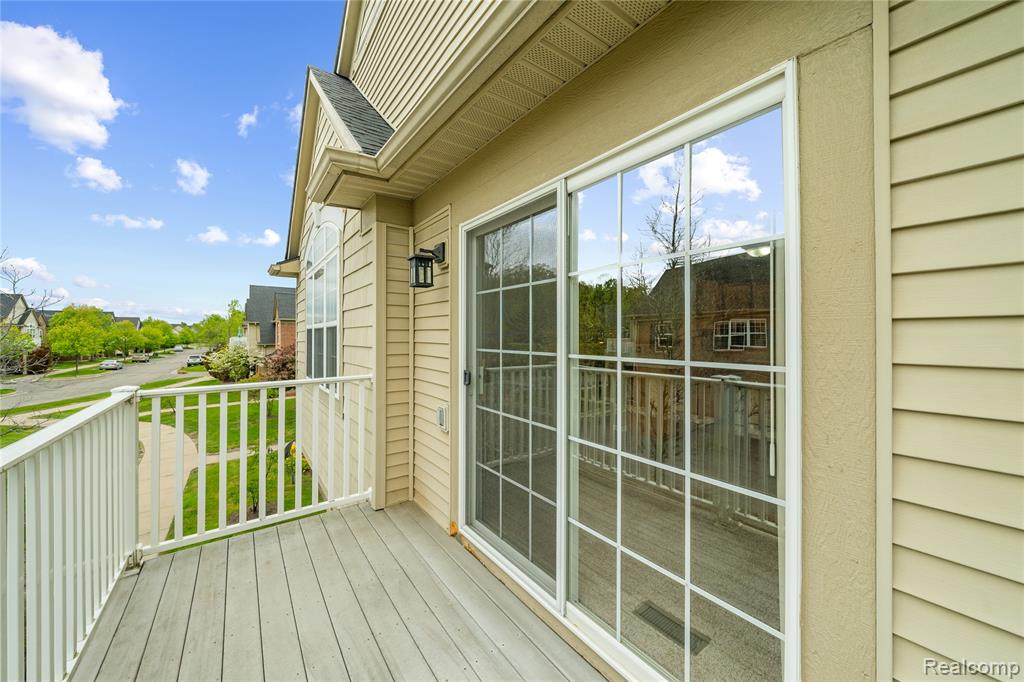47408 PEMBROKE Drive, Canton, MI 48188 — Photo 19