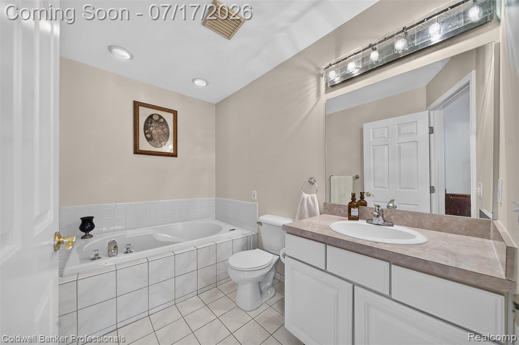 26606 Hales Street, Madison Heights, MI 48071 — Photo 14