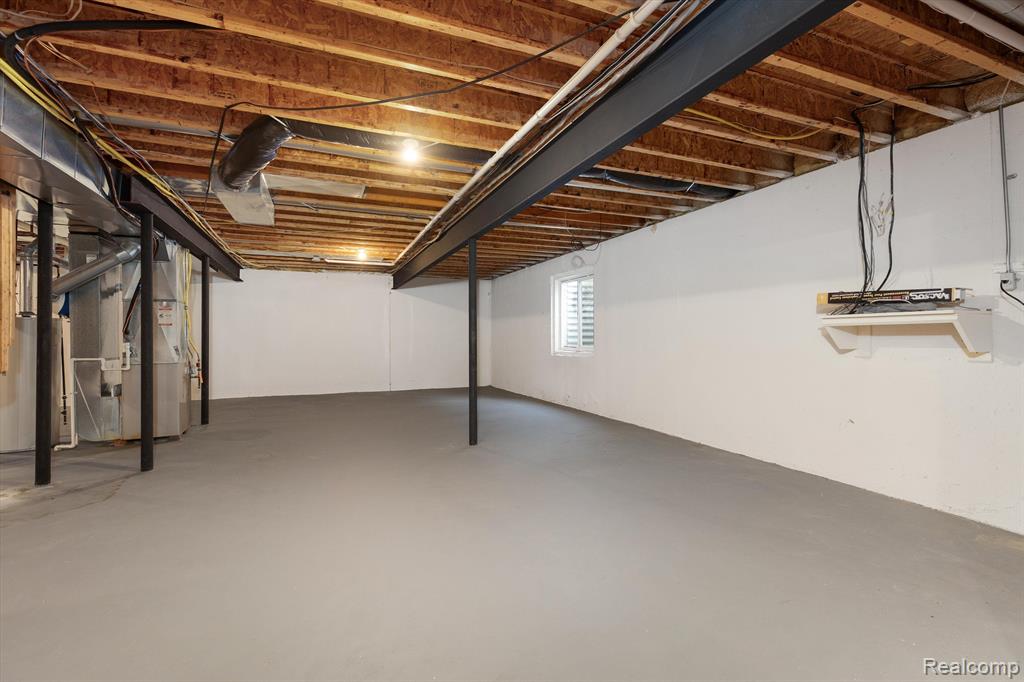 758 SEABISCUIT Drive, Troy, MI 48084 — Photo 41