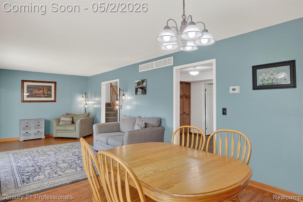 45560 Edgewood Court, Canton, MI 48187 — Photo 14