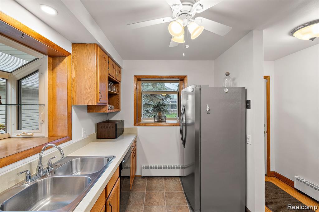 836 Miller Avenue, Rochester, MI 48307 — Photo 8