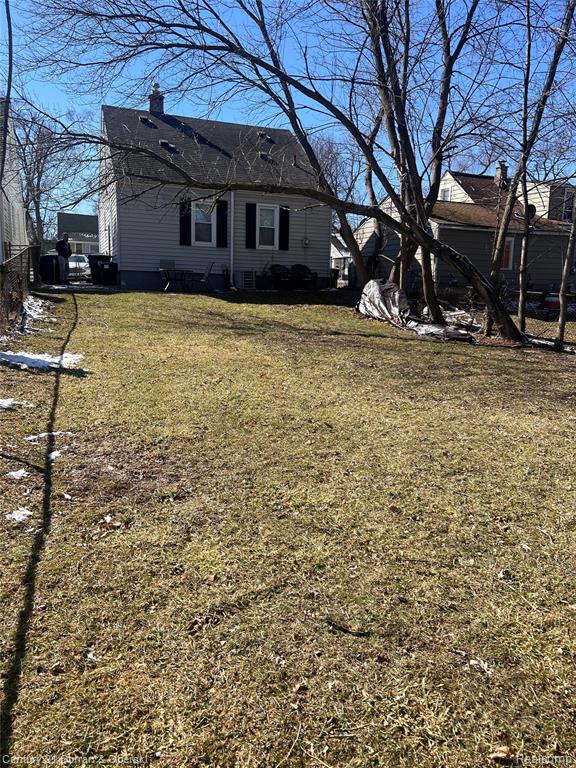 24850 Midland, Redford, MI 48239 — Photo 25
