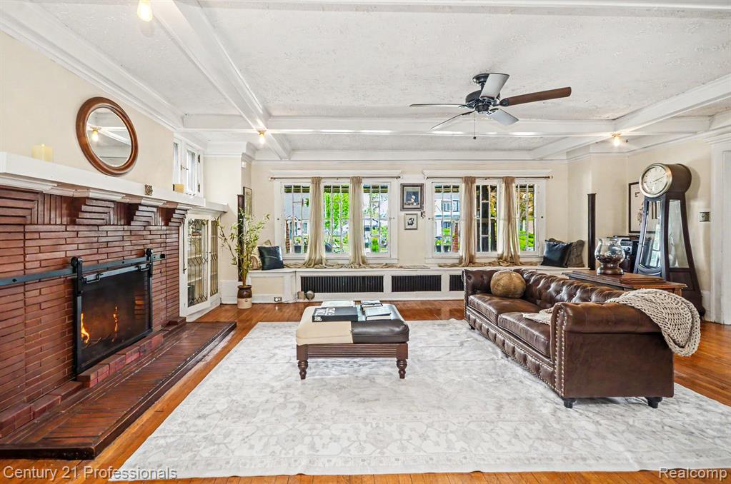 33 Moss Street, Highland Park, MI 48203 — Photo 18