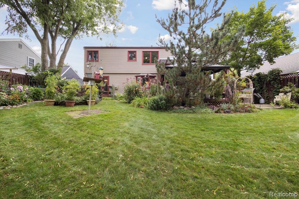 42359 Park Ridge Road, Novi, MI — Photo 26