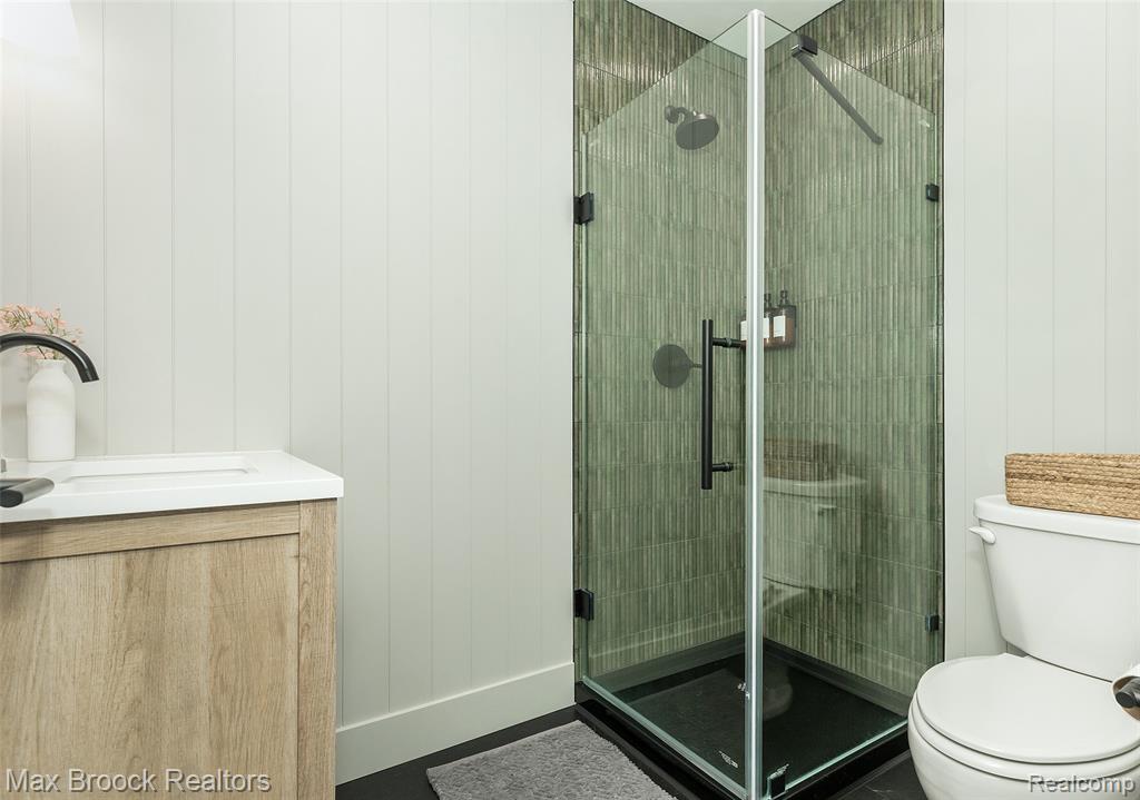 430 N Altadena Avenue, Royal Oak, MI 48067 — Photo 21