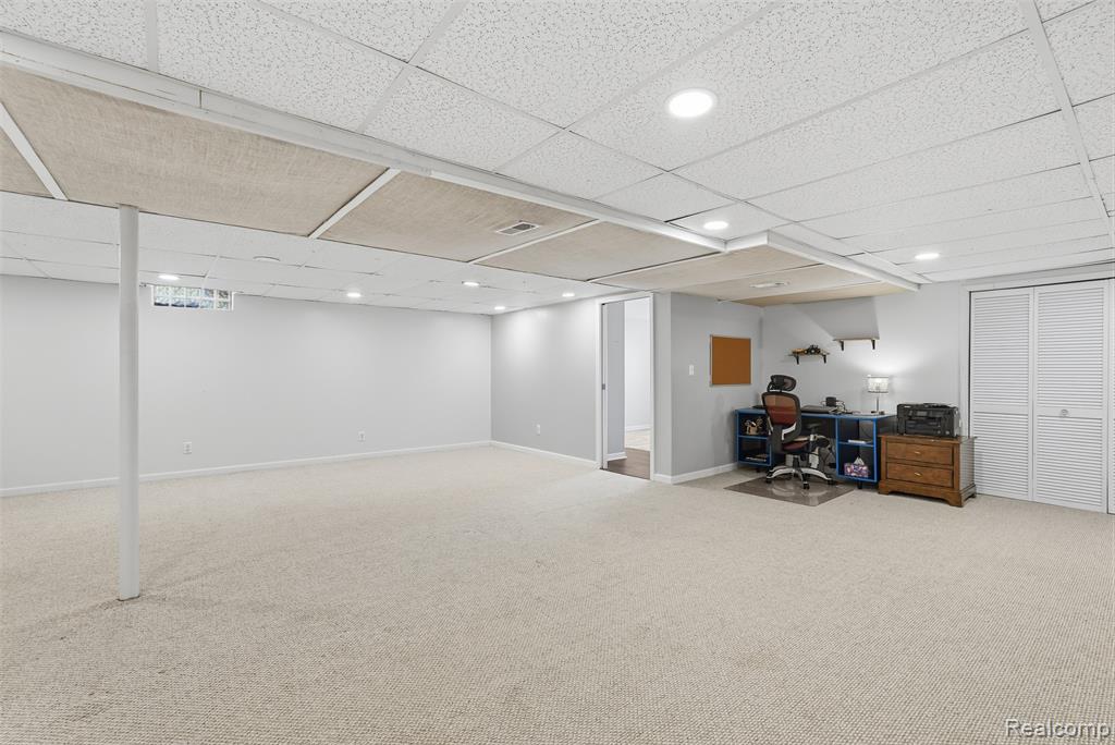 4325 Kellie Court, Howell, MI 48855 — Photo 22