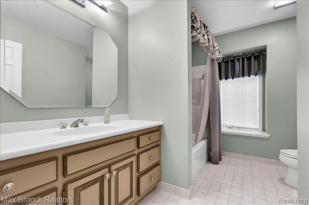 11633 Lorenz Way, Plymouth, MI 48170 — Photo 21