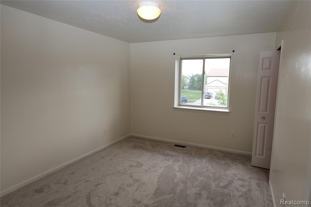 3361 Milcroft Court, Canton, MI 48188 — Photo 27