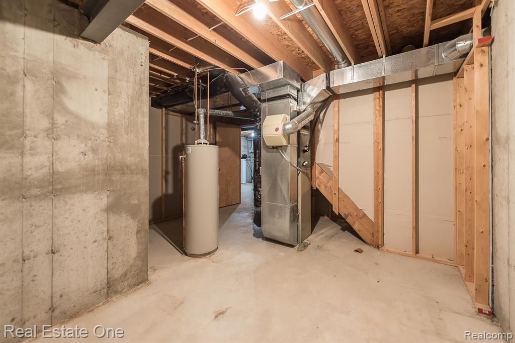 9238 APPLEVIEW, Brighton, MI 48116 — Photo 32