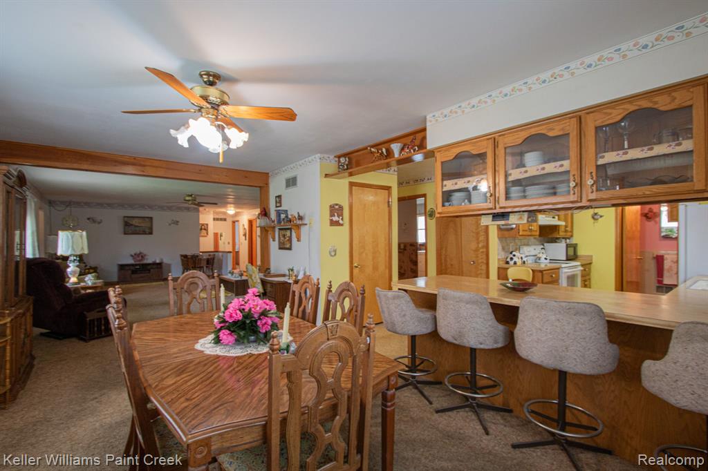 53330 SCHOENHERR Road, Shelby Twp, MI 48315 — Photo 7