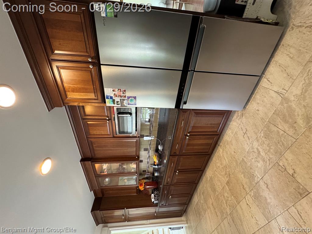 18769 Walmer Lane, Beverly Hills, MI 48025 — Photo 20