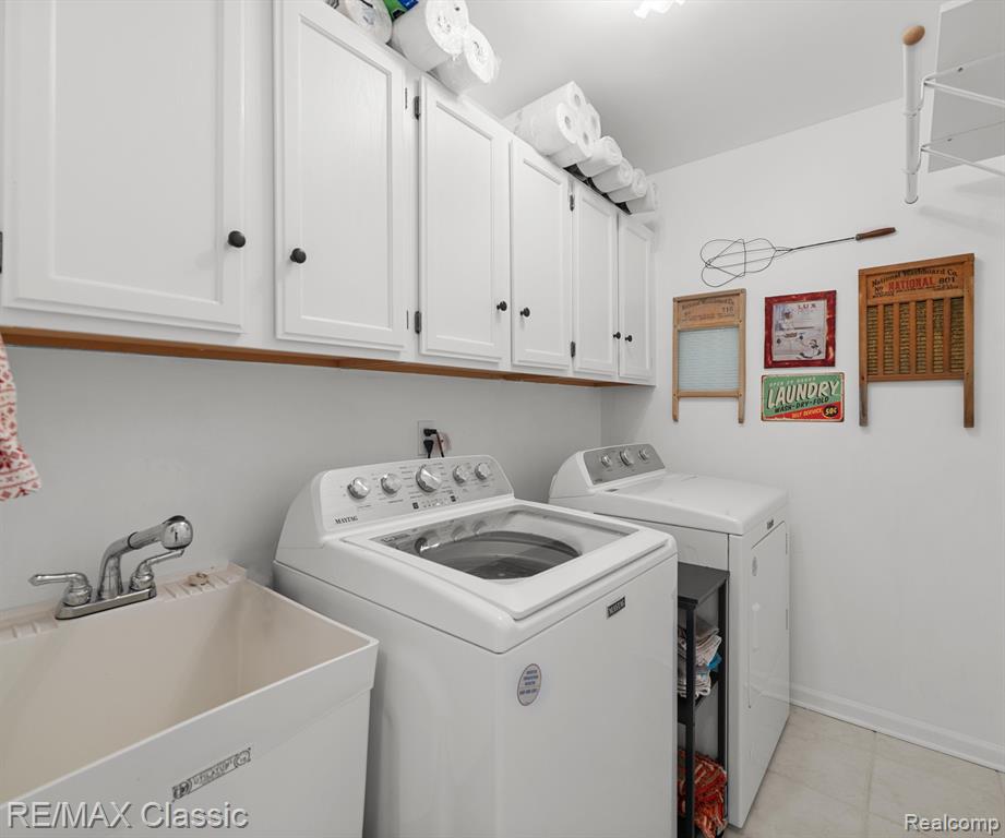 45597 HOLMES Drive, Canton, MI 48187 — Photo 25